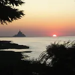 De Douanier En Baie Du Mont Saint Michel Insolite