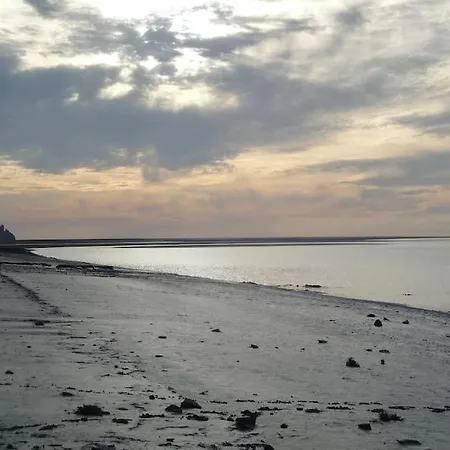 De Douanier En Baie Du Mont Saint Michel Insolite * Courtils