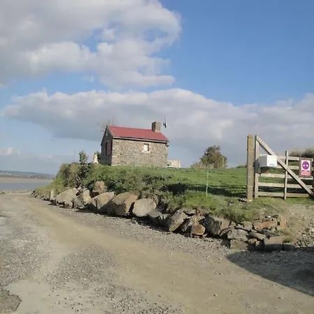 Dom wakacyjny De Douanier En Baie Du Mont Saint Michel Insolite Courtils