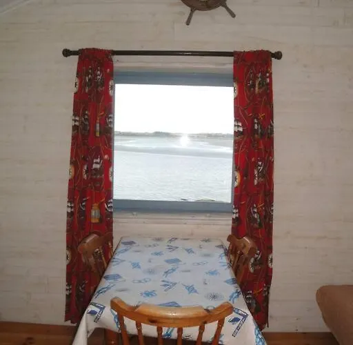 De Douanier En Baie Du Mont Saint Michel Insolite *