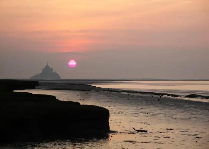 De Douanier En Baie Du Mont Saint Michel Insolite Сasa de vacaciones Courtils