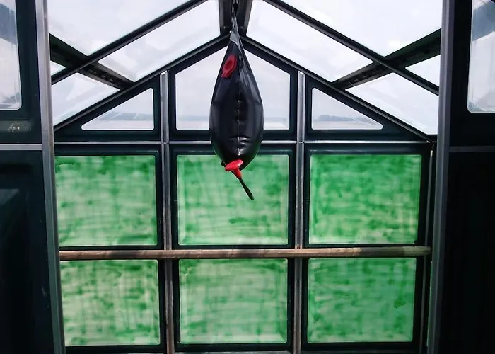 De Douanier En Baie Du Mont Saint Michel Insolite