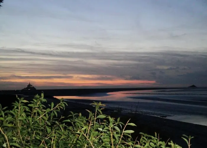 De Douanier En Baie Du Mont Saint Michel Insolite