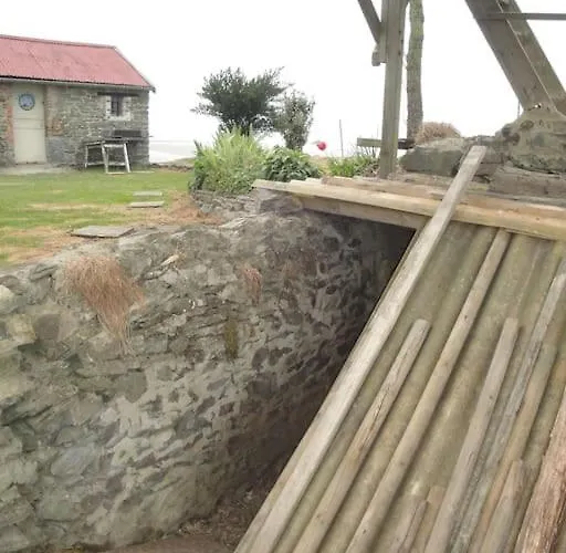 Сasa de vacaciones De Douanier En Baie Du Mont Saint Michel Insolite